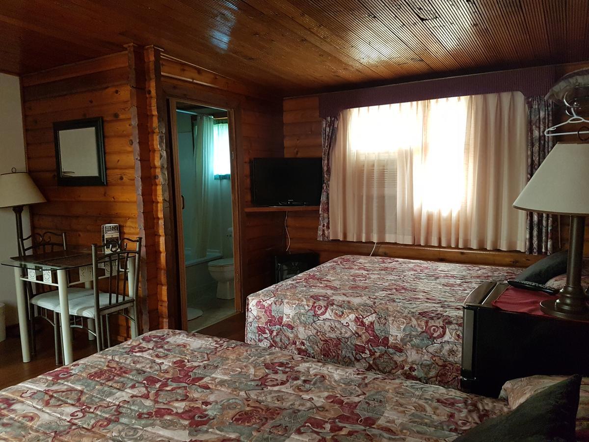 Flamingo Motel Cranbrook Kültér fotó