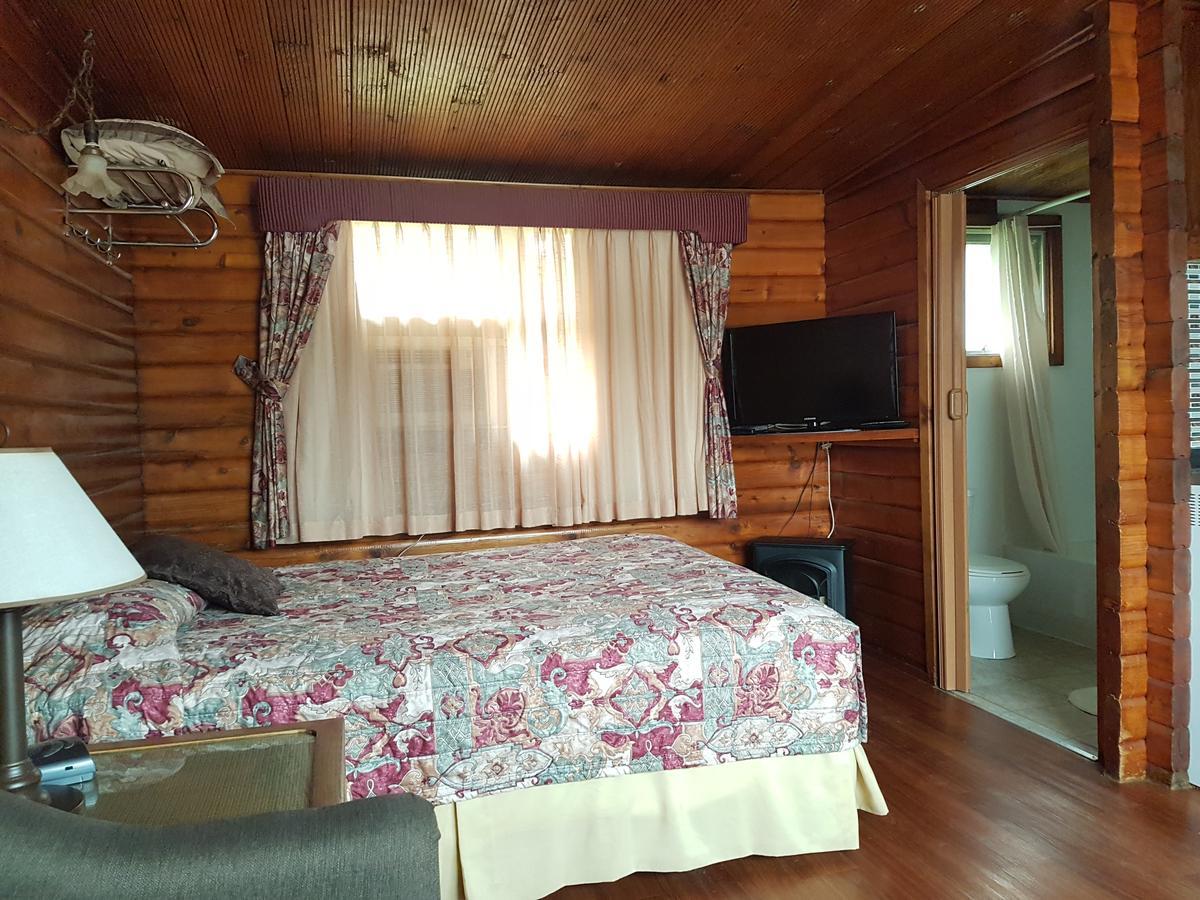 Flamingo Motel Cranbrook Kültér fotó